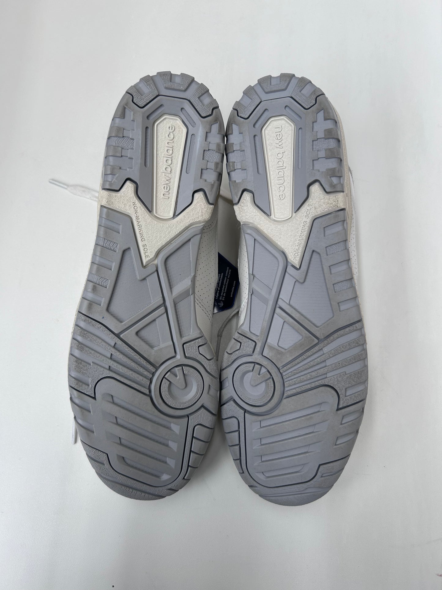 NEW BALANCE 550 - Mod. BB550PWG